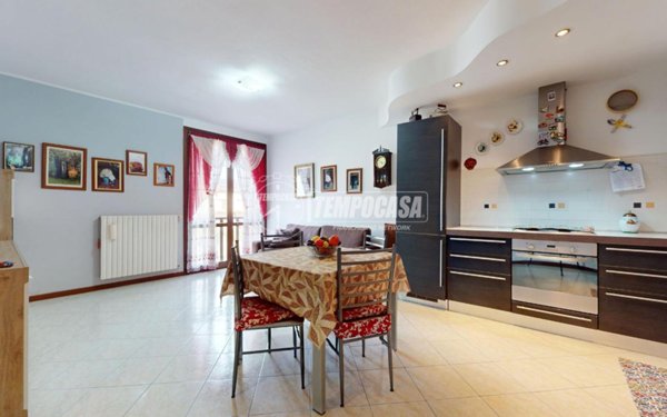 appartamento in vendita a Reggio nell'Emilia in zona Roncadella