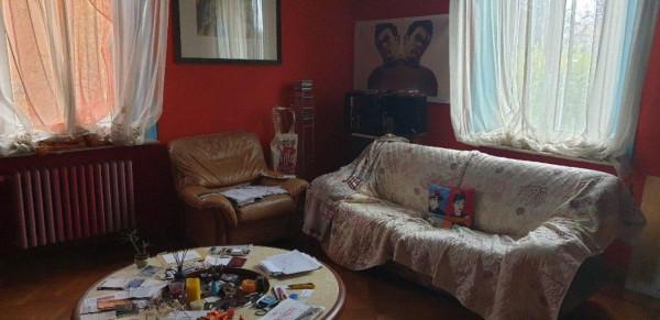 casa indipendente in vendita a Reggio nell'Emilia in zona Città Storica