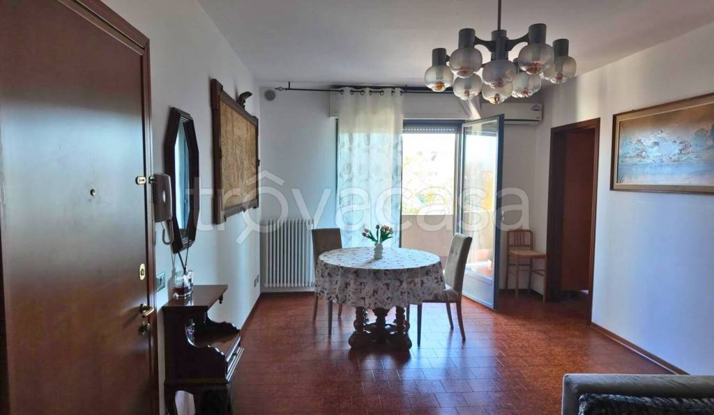 appartamento in vendita a Reggio nell'Emilia in zona Pieve Modolena