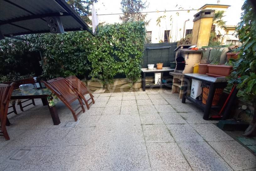 casa indipendente in vendita a Reggio nell'Emilia in zona Rosta Nuova