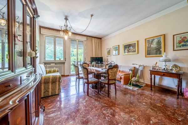 appartamento in vendita a Reggio nell'Emilia in zona Città Storica