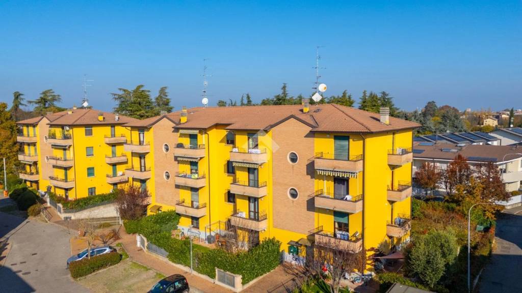 appartamento in vendita a Reggio nell'Emilia in zona Baragalla