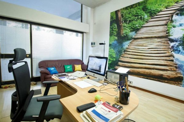 negozio in vendita a Reggio nell'Emilia in zona Mirabello