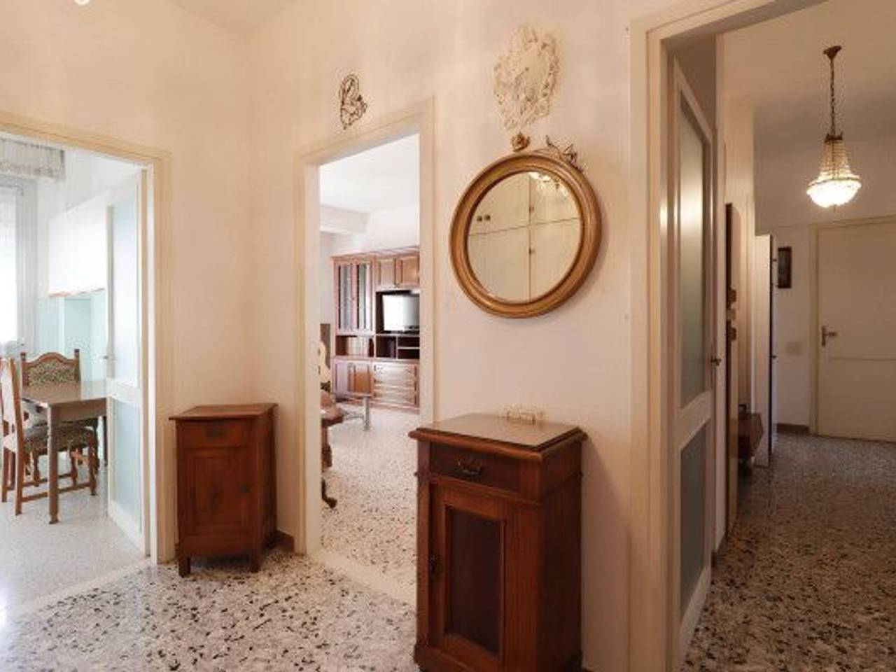 appartamento in vendita a Reggio nell'Emilia in zona Città Storica