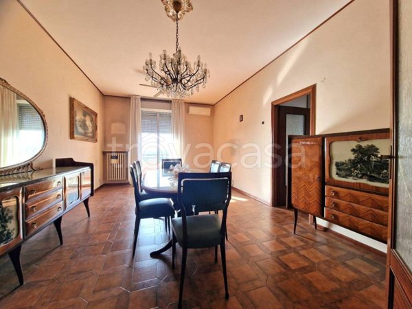 appartamento in vendita a Reggio nell'Emilia in zona Stranieri / Bazzarola