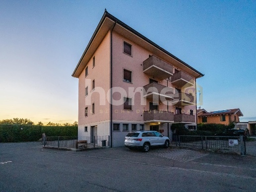 appartamento in vendita a Reggio nell'Emilia in zona Roncina