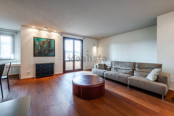 casa indipendente in vendita a Reggio nell'Emilia