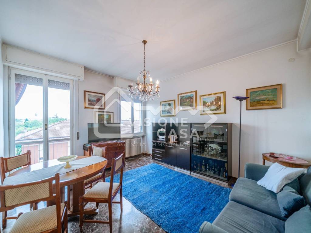 appartamento in vendita a Reggio nell'Emilia in zona Città Storica