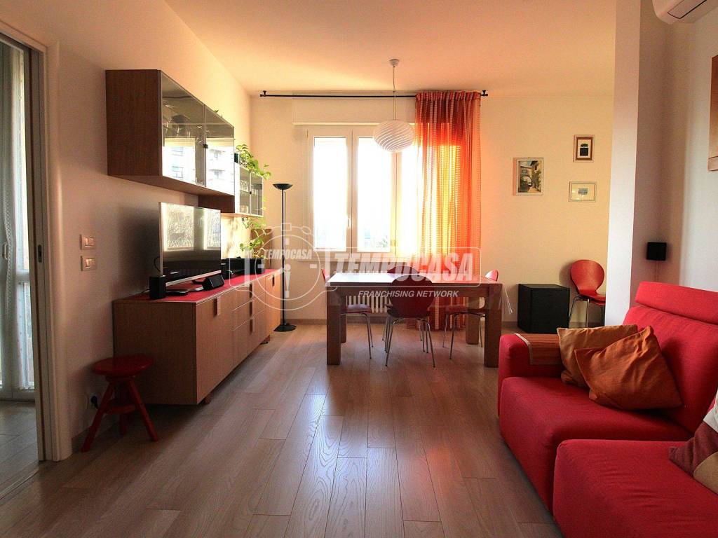 appartamento in vendita a Reggio nell'Emilia in zona Città Storica