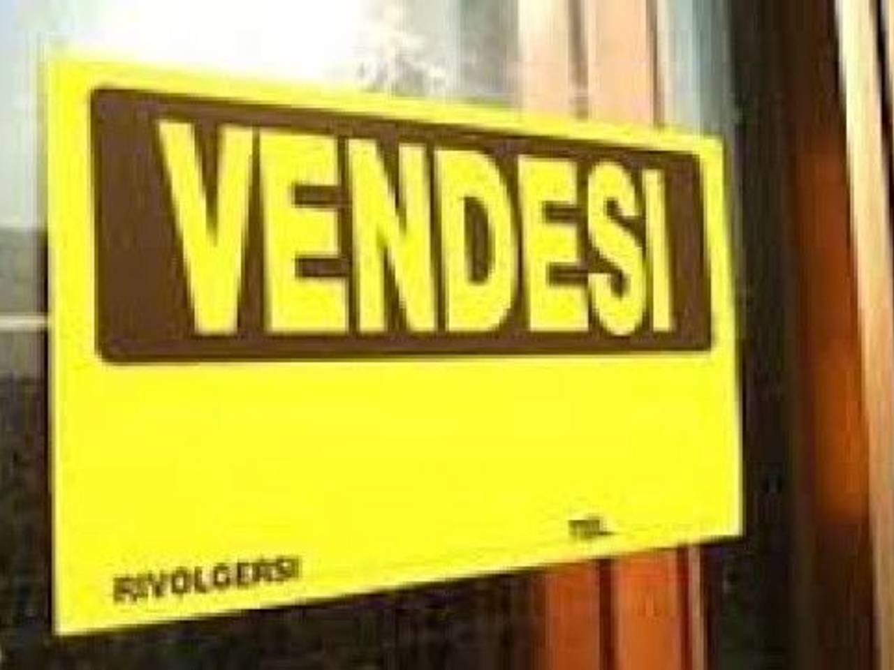 casa indipendente in vendita a Reggio nell'Emilia in zona Città Storica