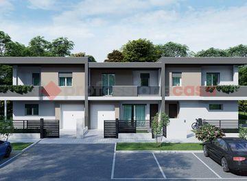 casa indipendente in vendita a Reggio nell'Emilia in zona Roncadella