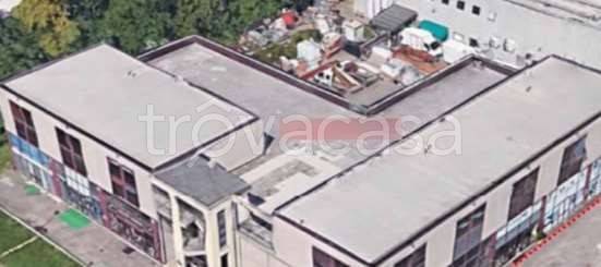 ufficio in vendita a Reggio nell'Emilia in zona San Maurizio