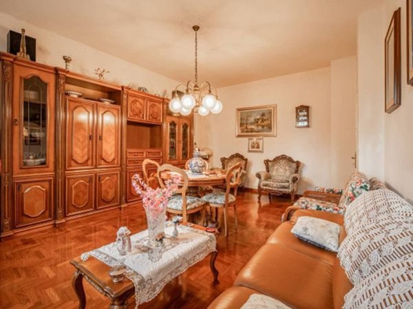 appartamento in vendita a Reggio nell'Emilia in zona Città Storica