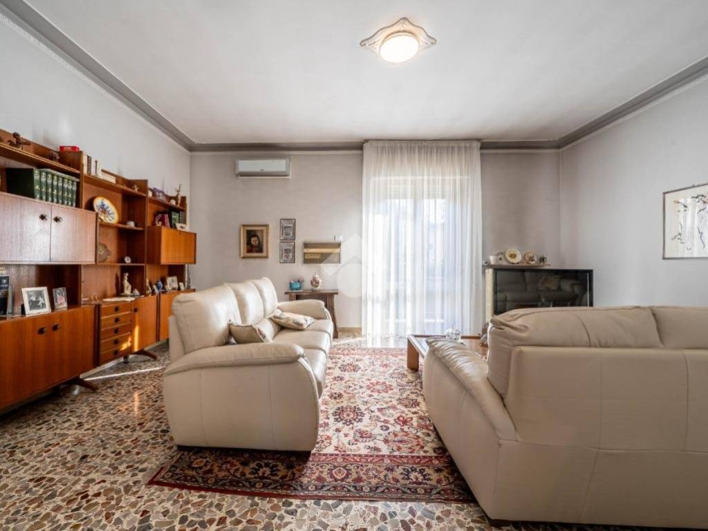 appartamento in vendita a Reggio nell'Emilia in zona Regina Pacis