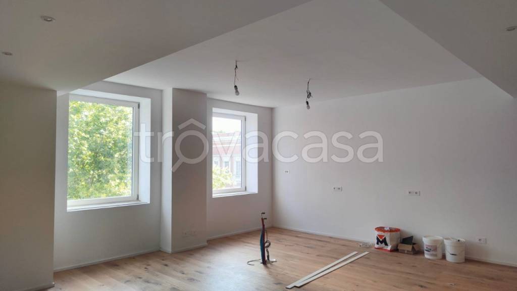 appartamento in vendita a Reggio nell'Emilia in zona Città Storica