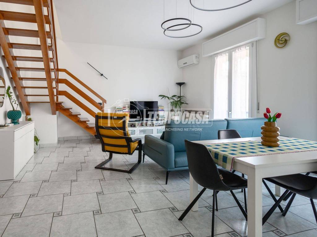 appartamento in vendita a Reggio nell'Emilia in zona Codemondo