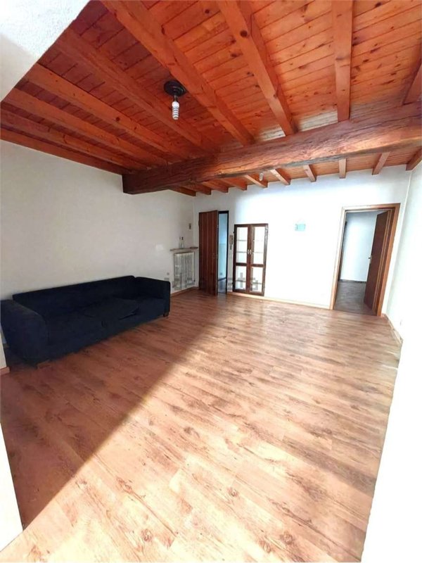 appartamento in vendita a Reggio nell'Emilia in zona Città Storica