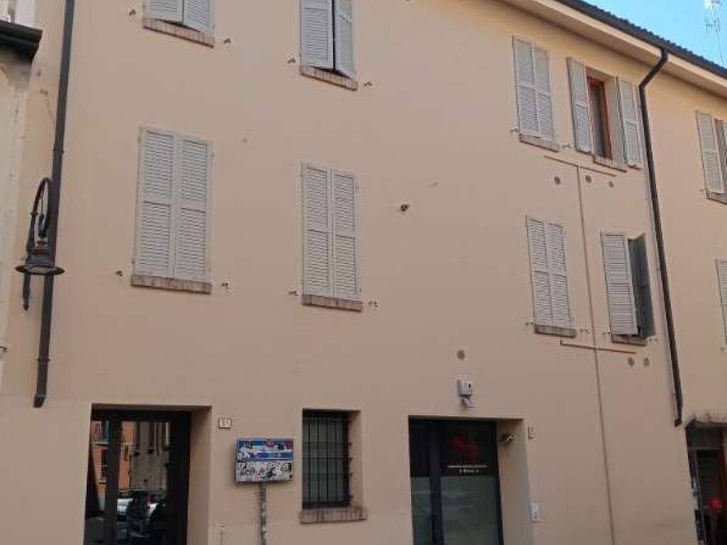 appartamento in vendita a Reggio nell'Emilia in zona Città Storica