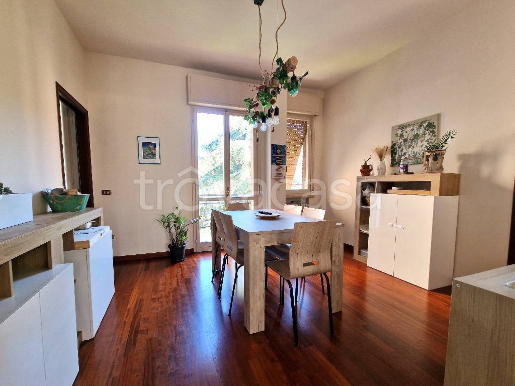 appartamento in vendita a Reggio nell'Emilia in zona Ospizio