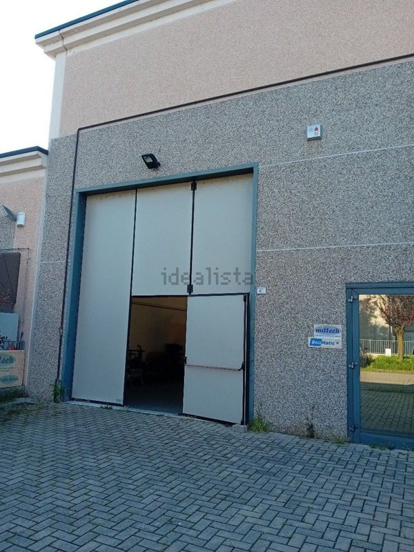 casa indipendente in vendita a Reggio nell'Emilia in zona Sesso