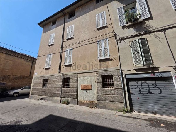 casa indipendente in vendita a Reggio nell'Emilia in zona Santa Croce