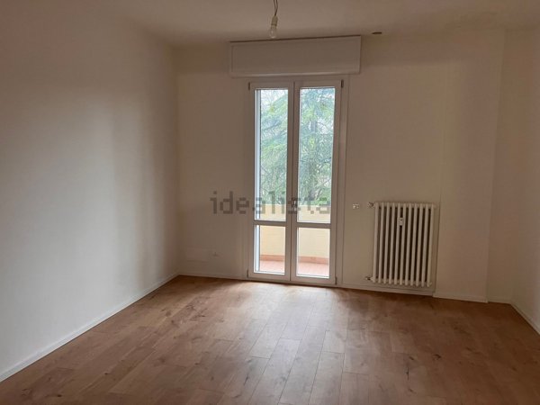 appartamento in vendita a Reggio nell'Emilia in zona Mirabello