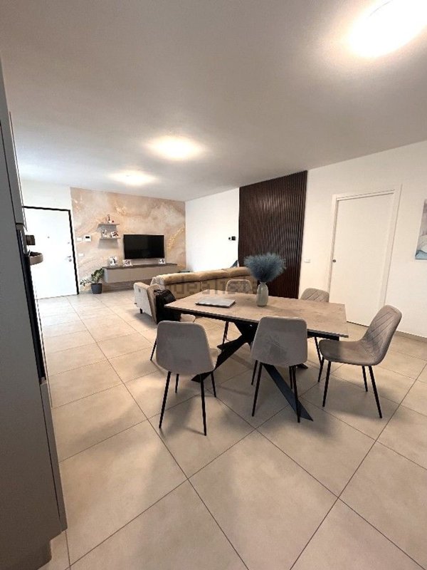 casa indipendente in vendita a Reggio nell'Emilia in zona San Maurizio