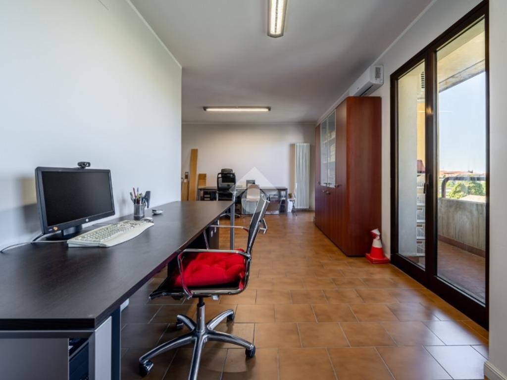 appartamento in vendita a Reggio nell'Emilia in zona Compagnoni / Migliolungo