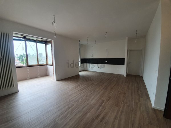 appartamento in vendita a Reggio nell'Emilia in zona Rosta Nuova