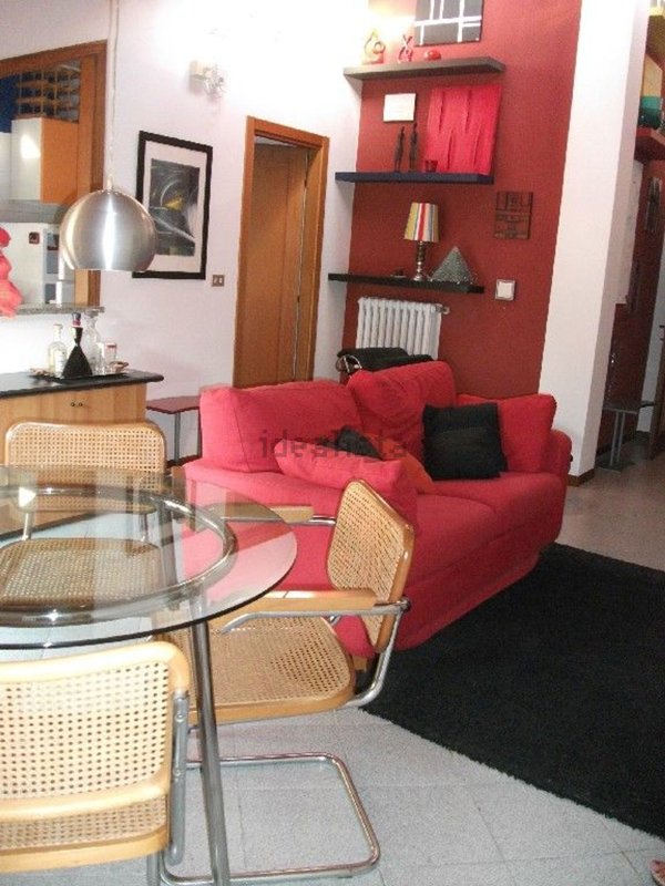 appartamento in vendita a Reggio nell'Emilia in zona Città Storica