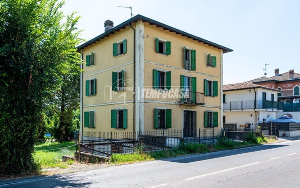 casa indipendente in vendita a Reggio nell'Emilia in zona Roncadella