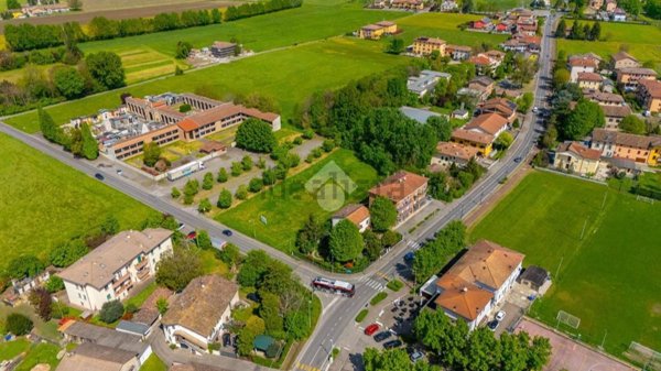 casa indipendente in vendita a Reggio nell'Emilia