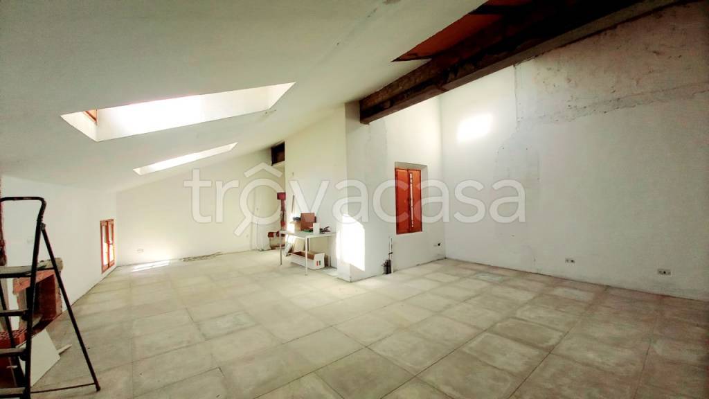 appartamento in vendita a Reggio nell'Emilia in zona Città Storica