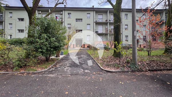 appartamento in vendita a Reggio nell'Emilia in zona Città Storica