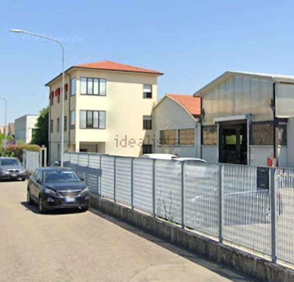 terreno edificabile in vendita a Reggio nell'Emilia