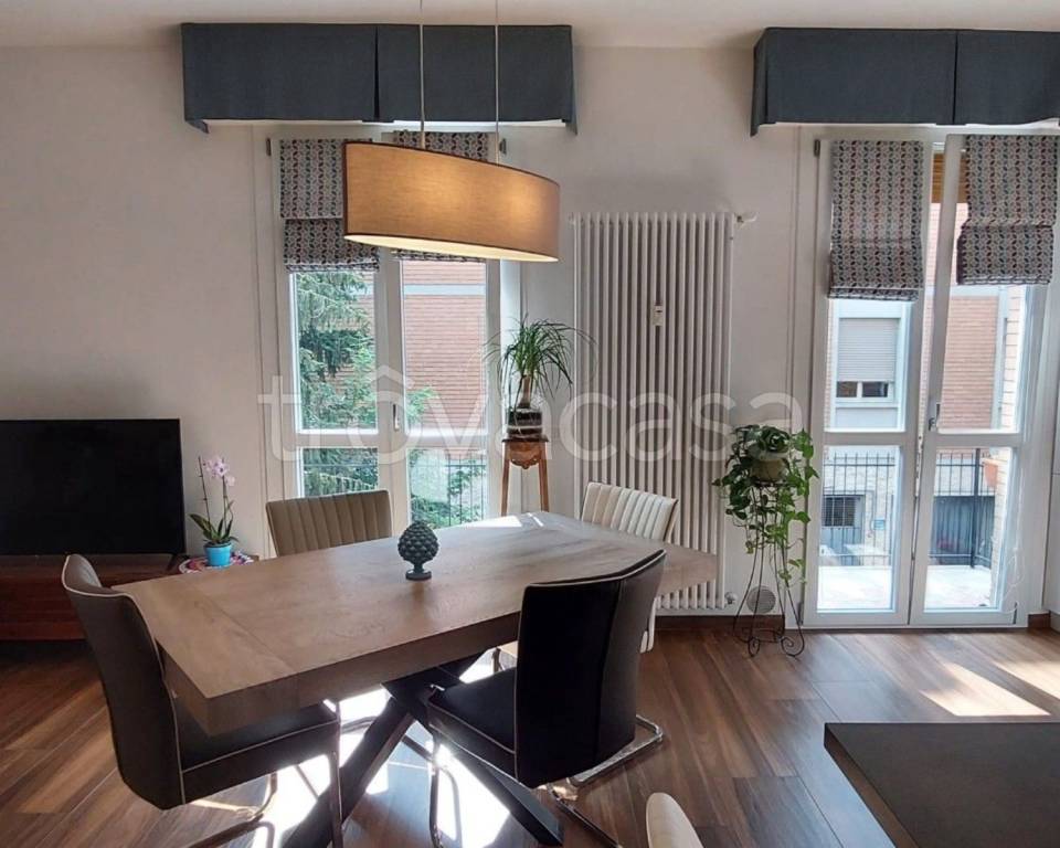 appartamento a Reggio nell'Emilia in zona San Pellegrino / Villa Canali
