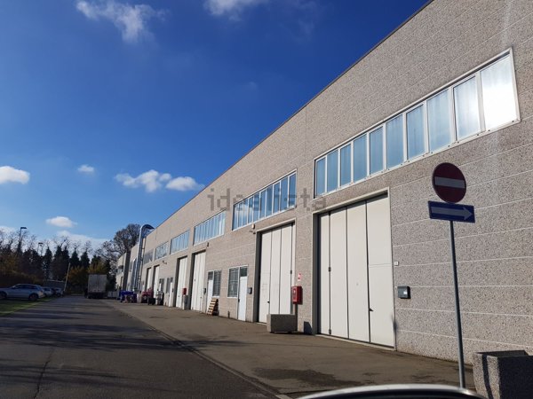 ufficio in vendita a Reggio nell'Emilia in zona Gavasseto