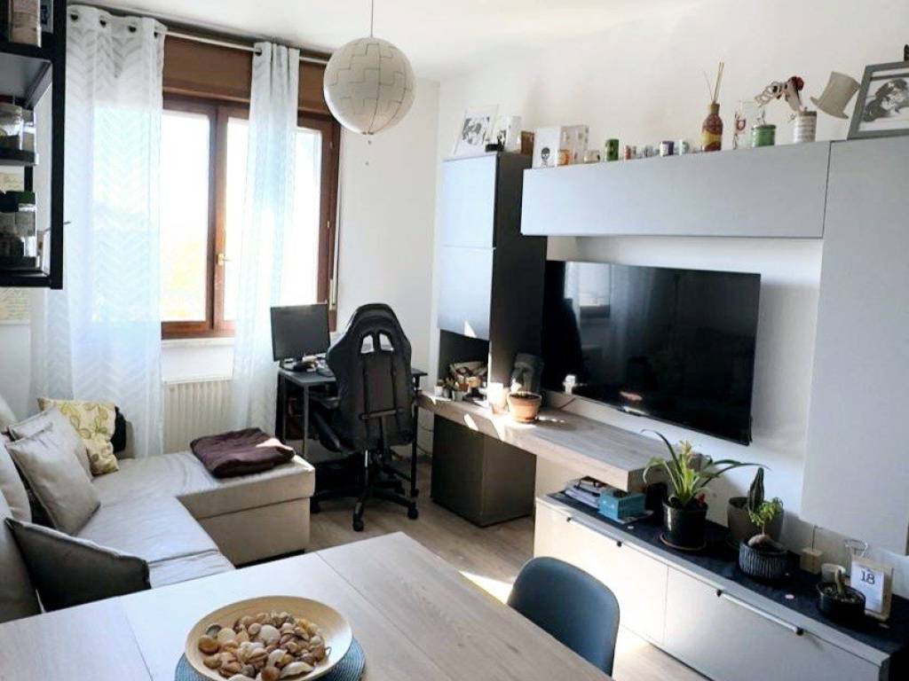 appartamento in vendita a Reggio nell'Emilia in zona San Prospero Strinati