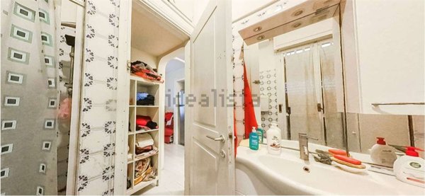 appartamento in vendita a Reggio nell'Emilia in zona Città Storica