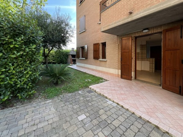 appartamento in vendita a Reggio nell'Emilia in zona Pieve Modolena