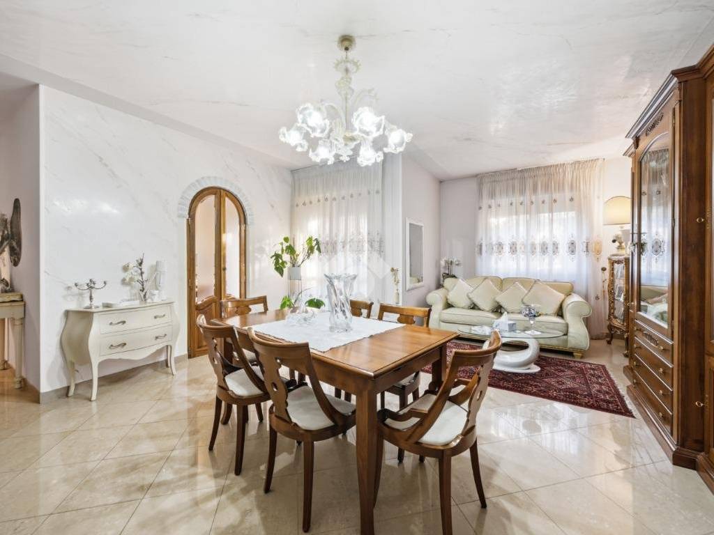 appartamento in vendita a Reggio nell'Emilia in zona Pieve Modolena