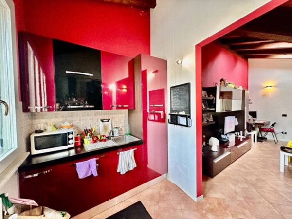 appartamento in vendita a Reggio nell'Emilia in zona Sesso