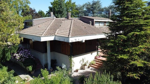 casa indipendente in vendita a Reggio nell'Emilia in zona Buco del Signore