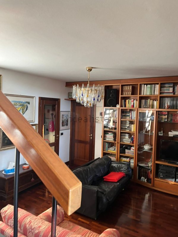 casa indipendente in vendita a Reggio nell'Emilia in zona San Maurizio