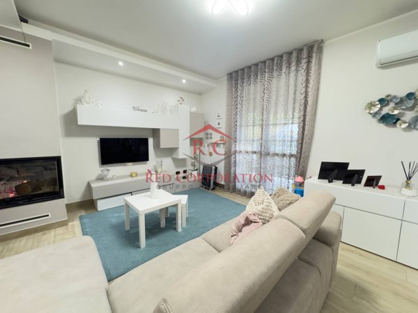 casa indipendente in vendita a Reggio nell'Emilia