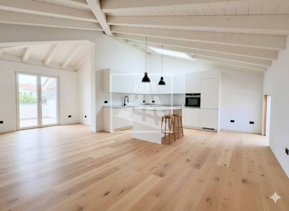 appartamento in vendita a Reggio nell'Emilia in zona Orologio