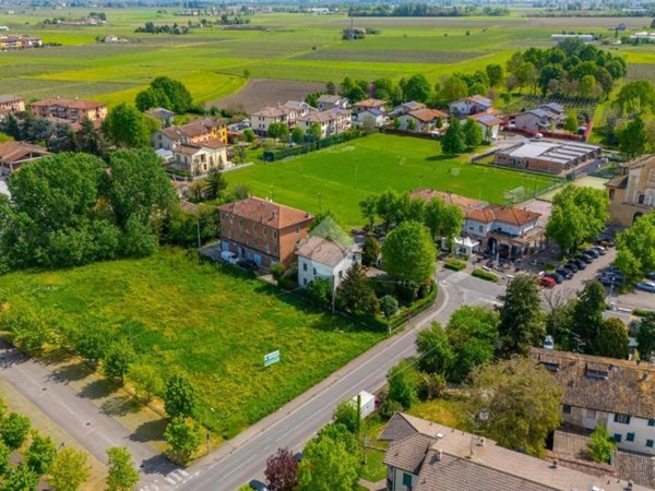 terreno agricolo in vendita a Reggio nell'Emilia