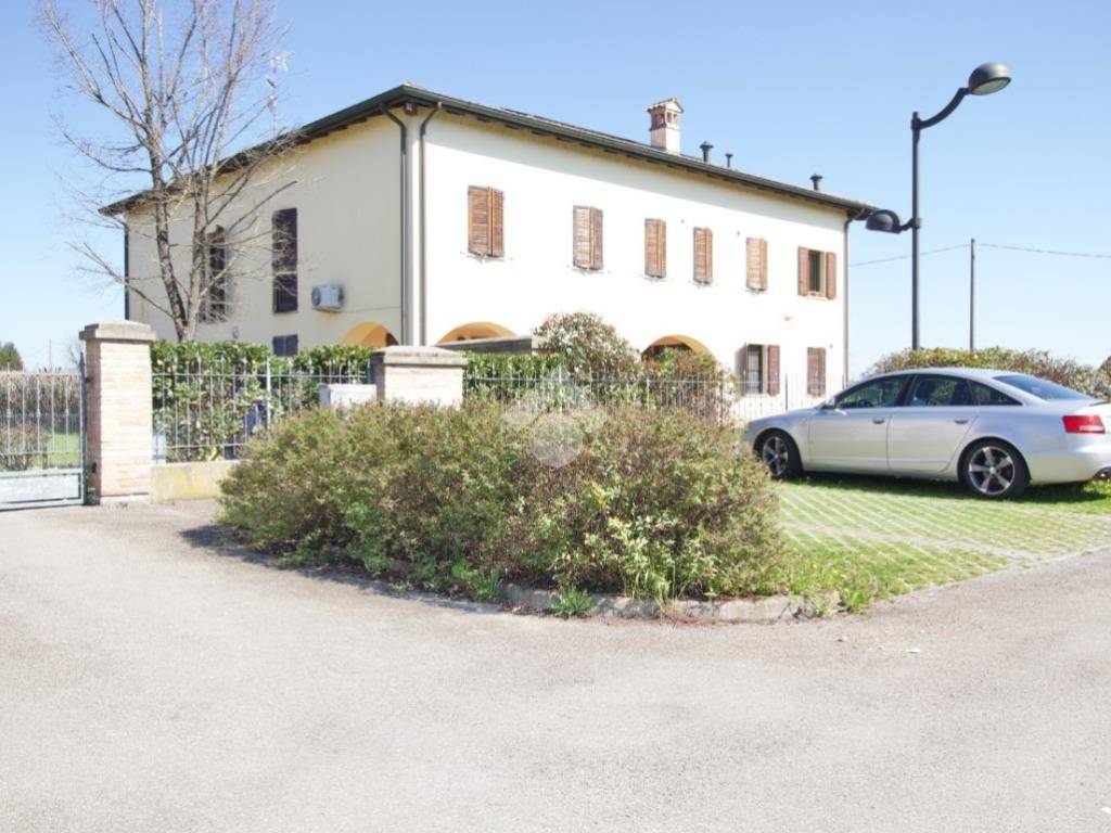 appartamento in vendita a Reggio nell'Emilia in zona Masone