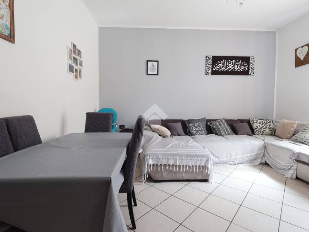 appartamento in vendita a Reggio nell'Emilia in zona Santa Croce