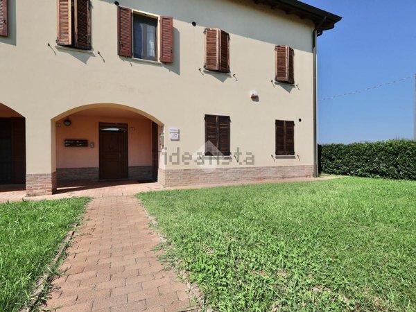 attico in vendita a Reggio nell'Emilia in zona Gavassa